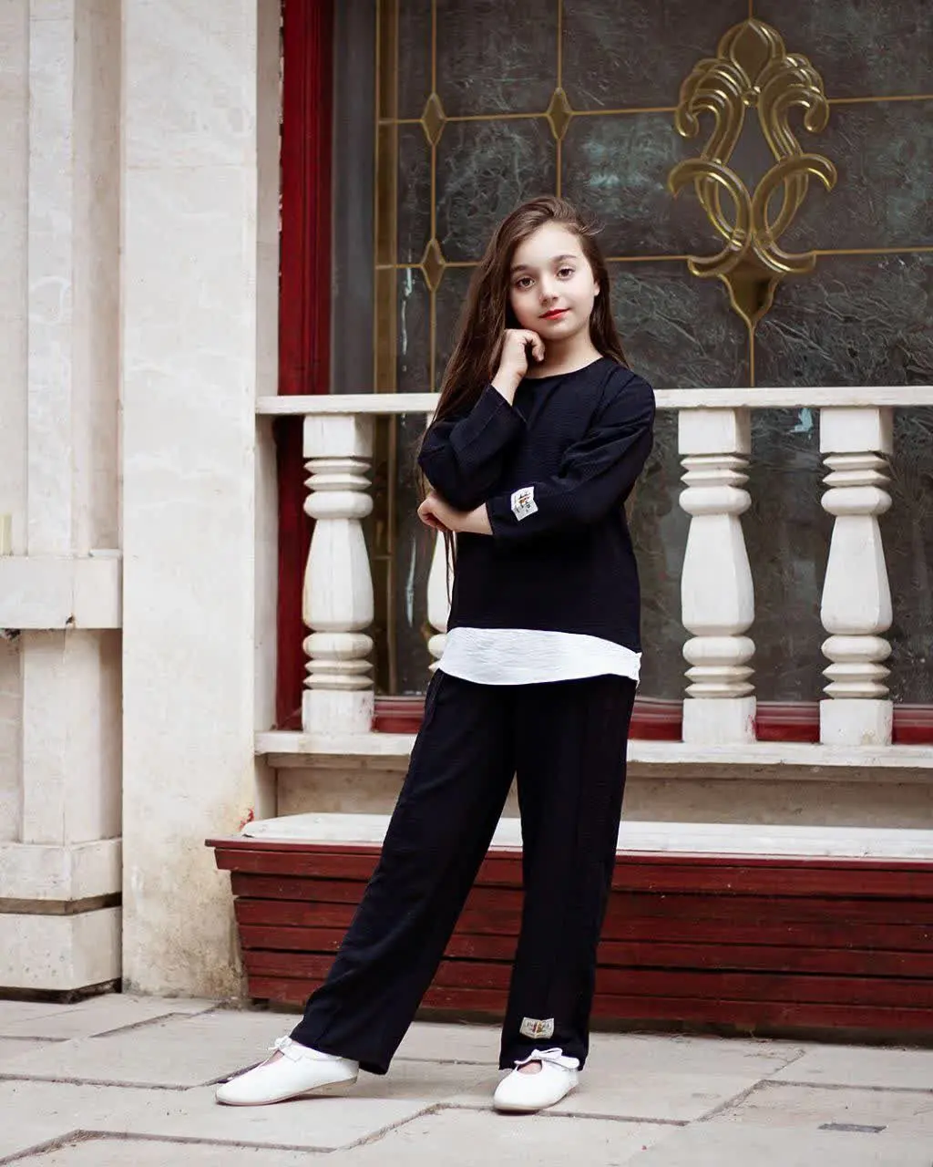 👫تونیک و شلوار مشکی ابروبادی پایین سفید👫
