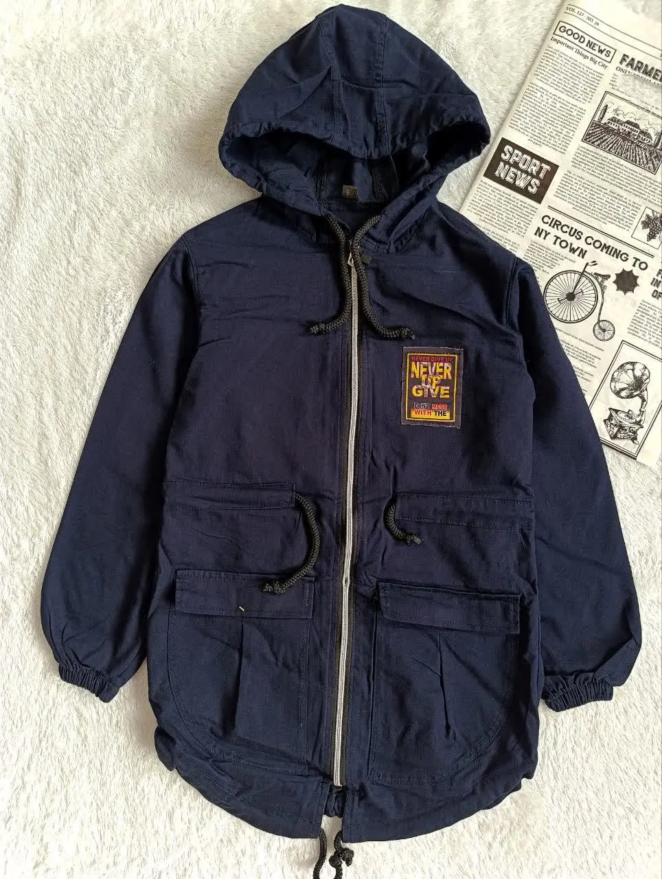 مانتو سرمه‌ای
