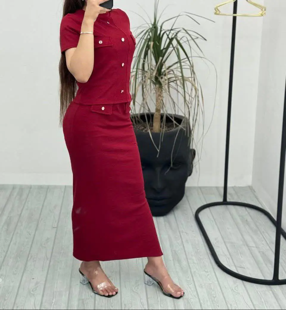 ❤️نام: بلوز و دامن 🌺عیدااااانه 🌺نسترن
