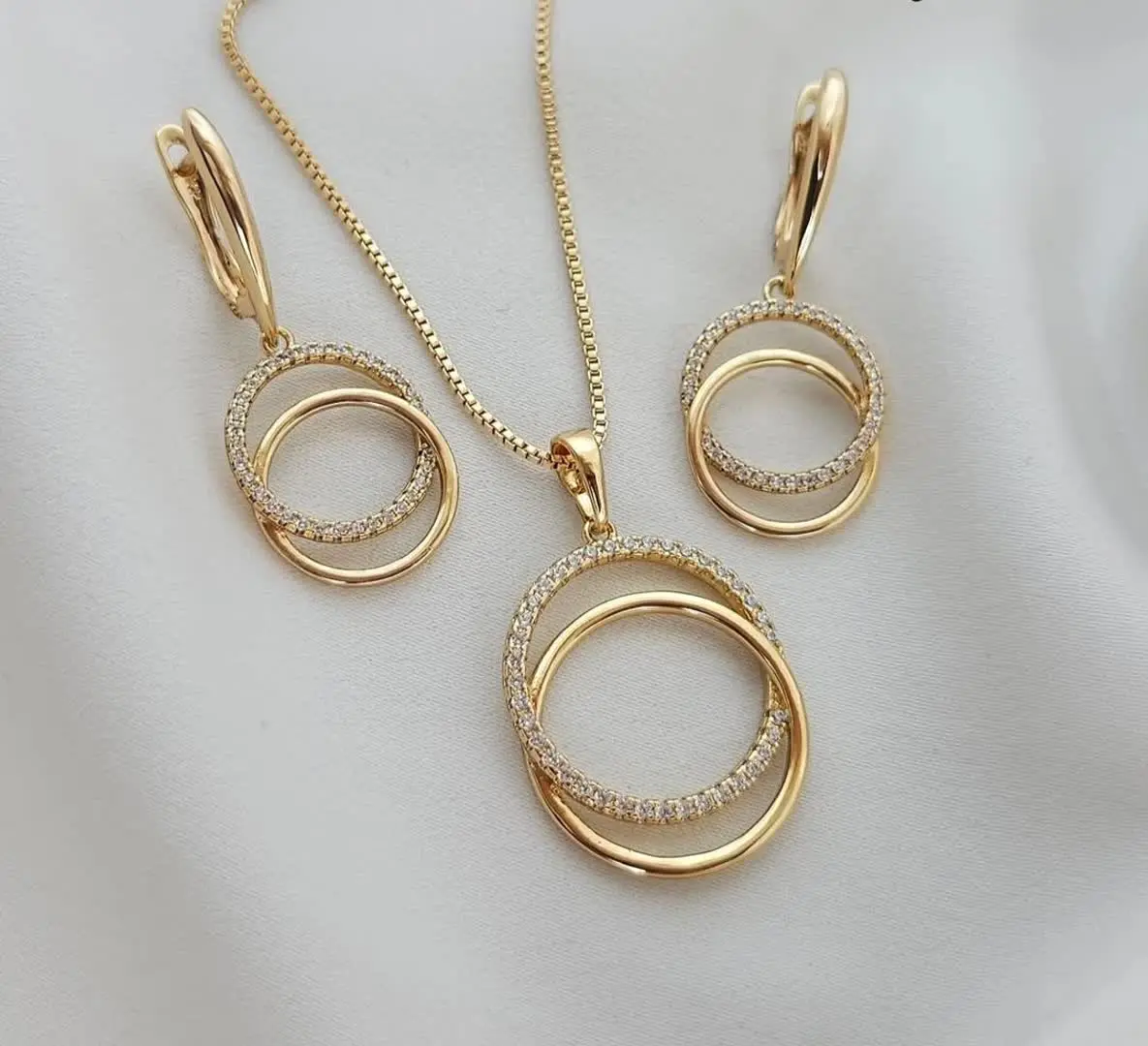 #نیمست بدون زنجیر ژوپینگ کد ۱۵۸۹
