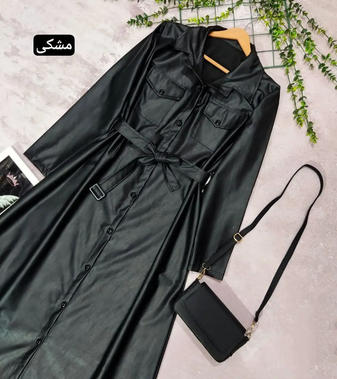 خاصترین و بروزترین استایل پاییز و زمستون رو با ما تجربه کن😍پرررطرفدارترین پالتو امسال قطعا این مدل خواهد بود😉
