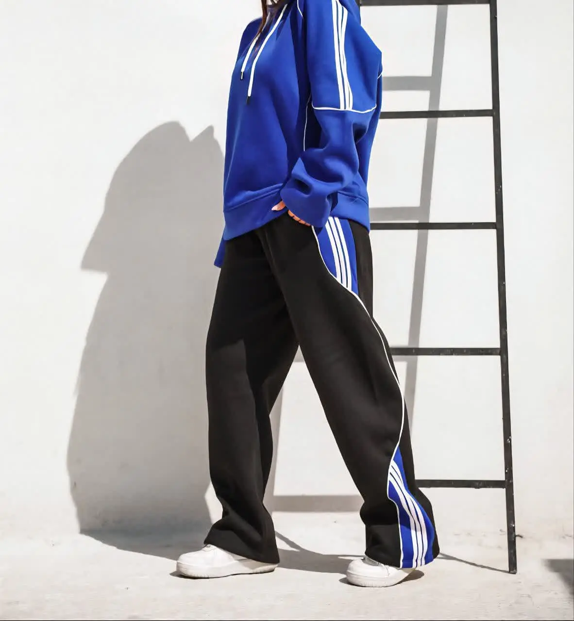 😍 هودی شلوار قواره دارمغزی...