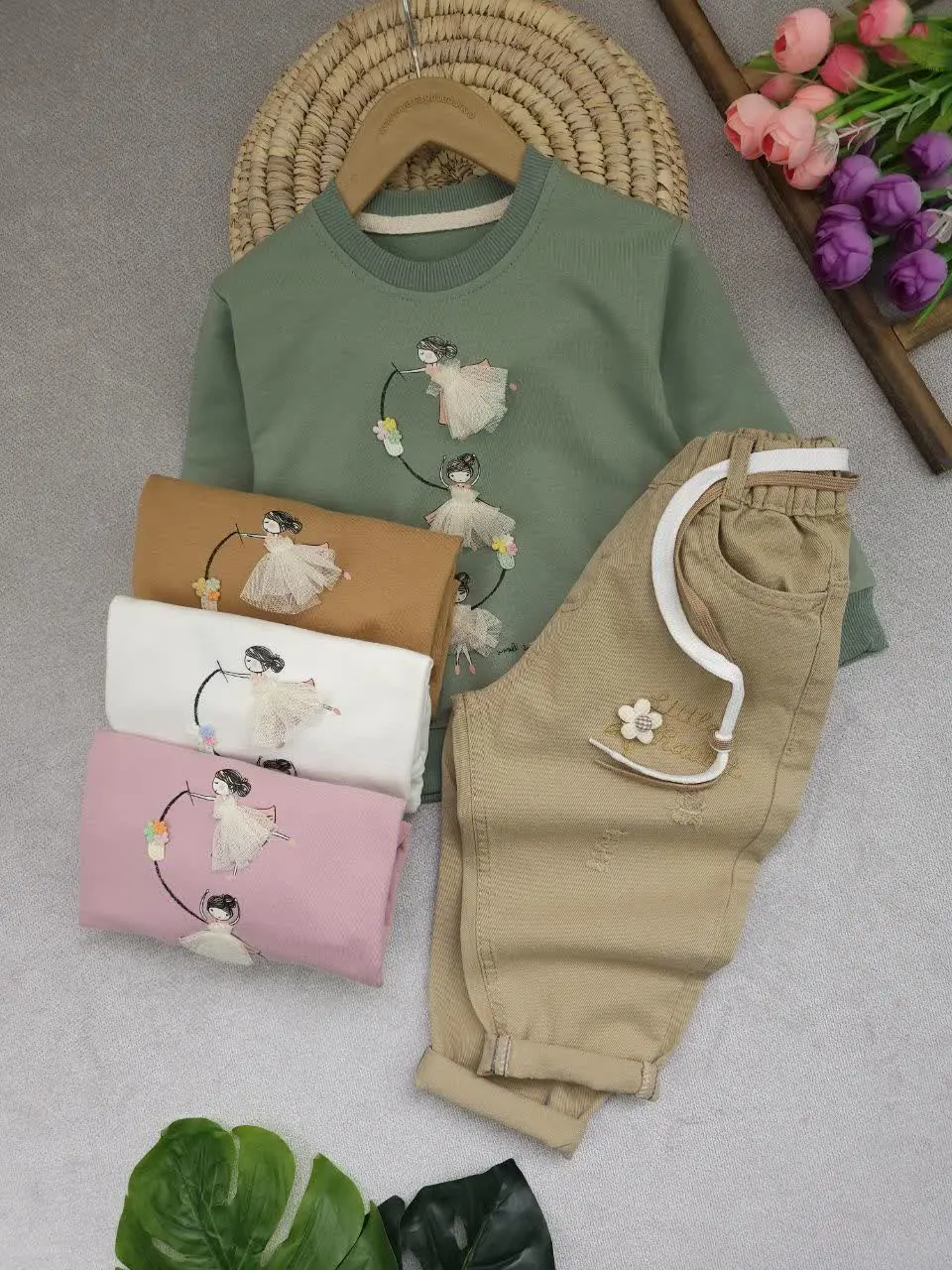 📌شلوار به عنوان پیشنهادی ذکر شده است، شناسه محصول شلوار ۹۴۸۲ میباشد
