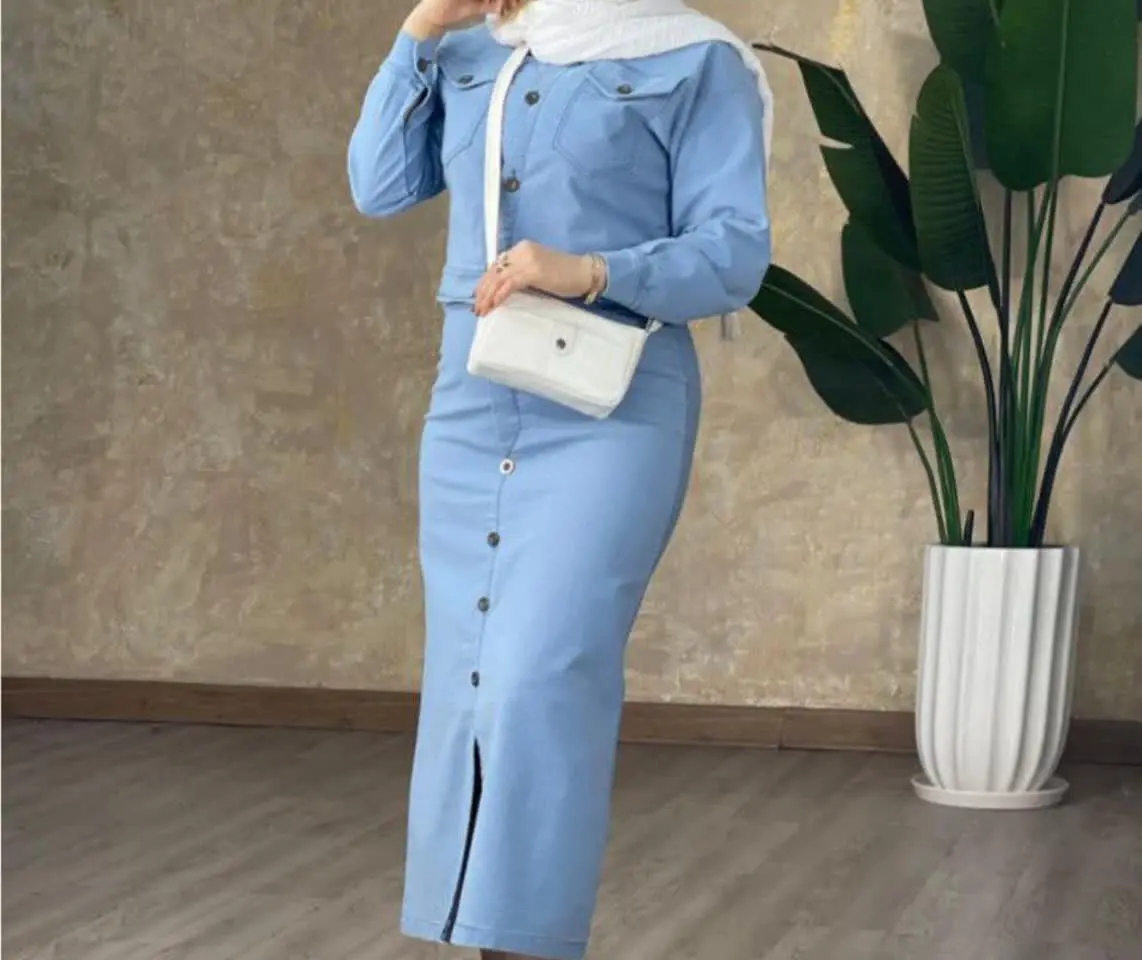 نام: کت و دامن 
