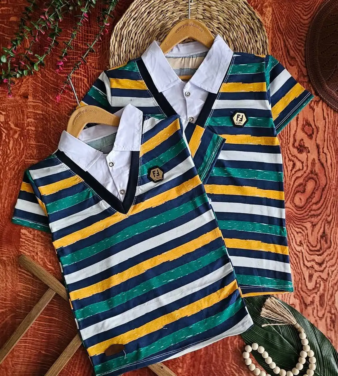 تیشرت تک یقه دار راه راه اقتصادی ۴۵ و ۵۵
