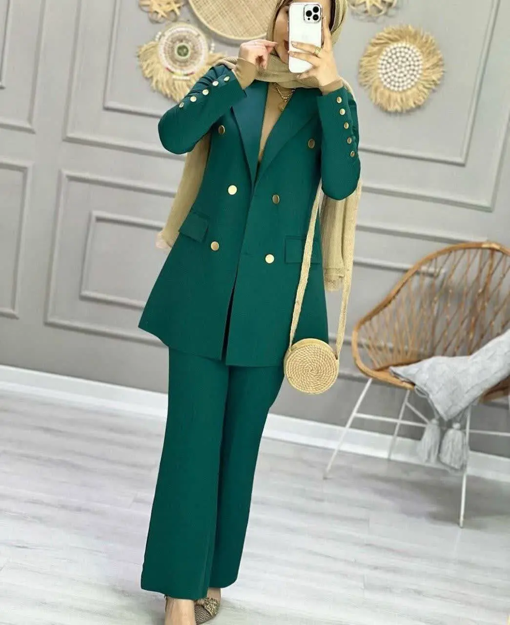 نام: کت و شلوار سودا رنگی 
