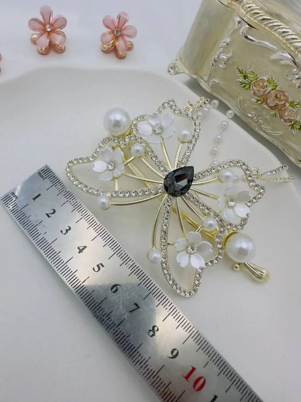 یه مدل خوشگل 
