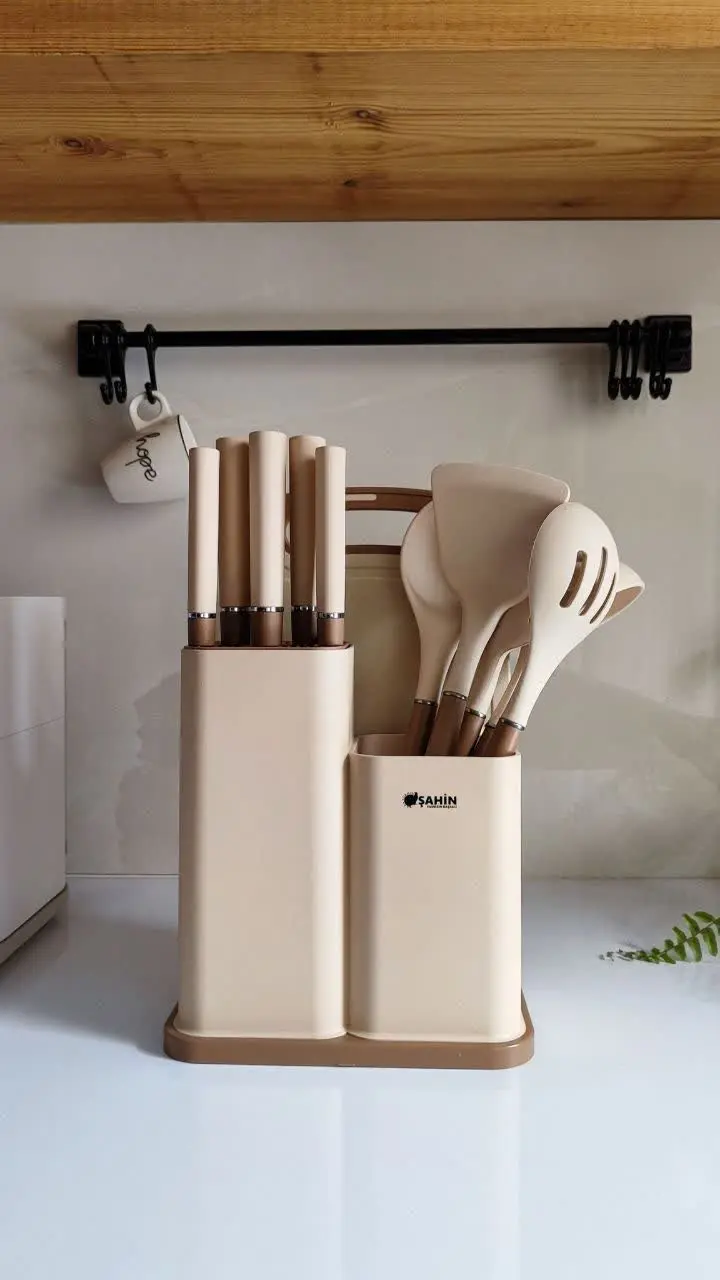 ست کامل تخته گوشت، چاقو و کفگیر ملاقه و استند
