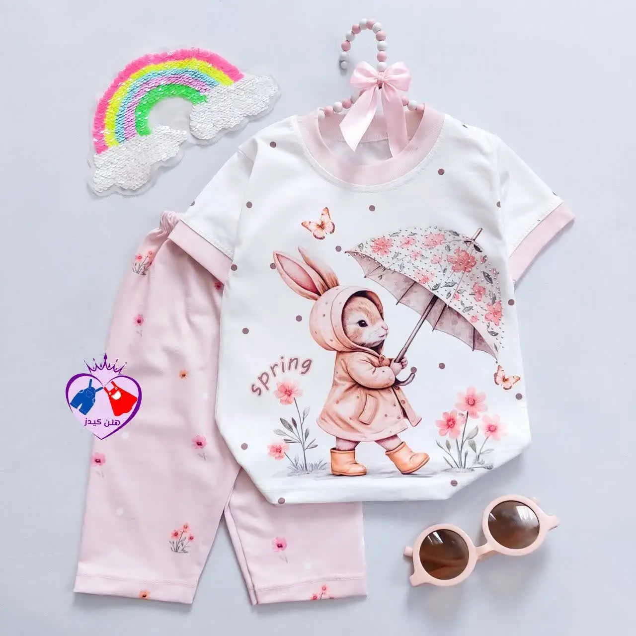 تیشرت شلوارک خرگوش و چتر نگینی 😍
