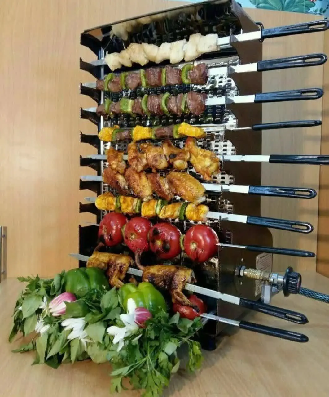 📌کباب پز ۹ سیخ بدون دود ضیافت کیفیت عالی 😍👆
