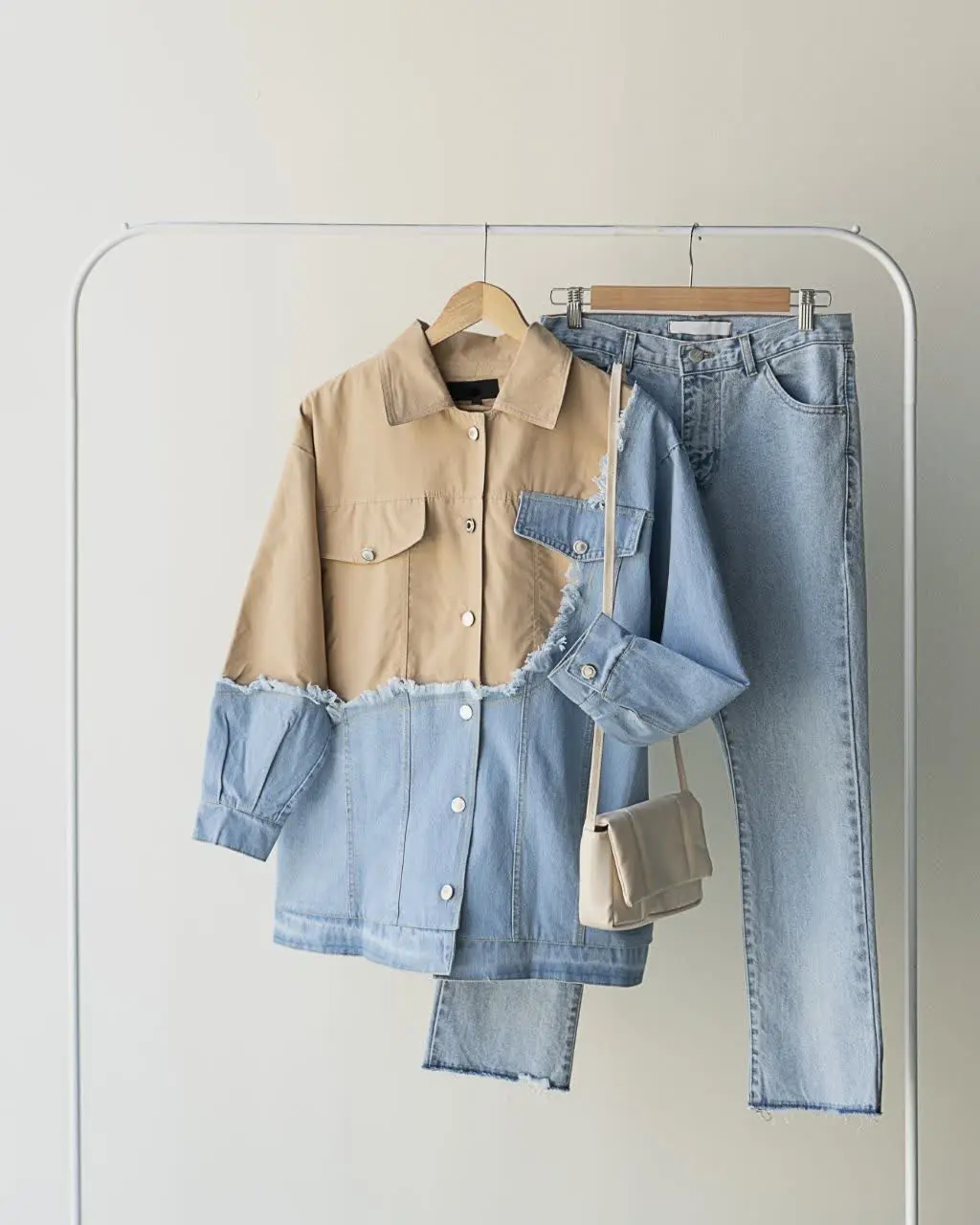 اسم محصول: کت جین دلنواز
