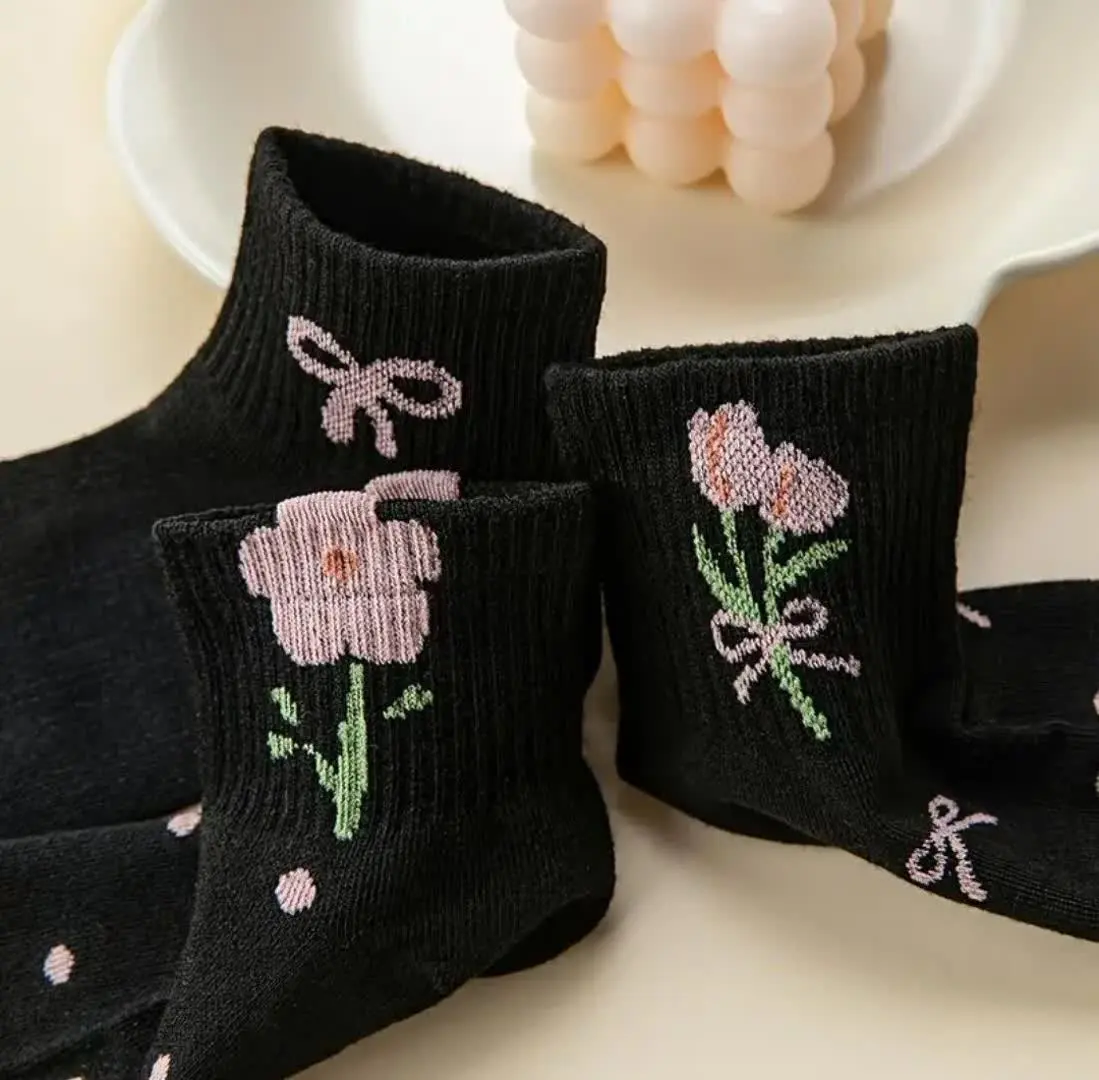 نیمساق ترکیبی گل وپاپیون دلنواز💞💞💞
