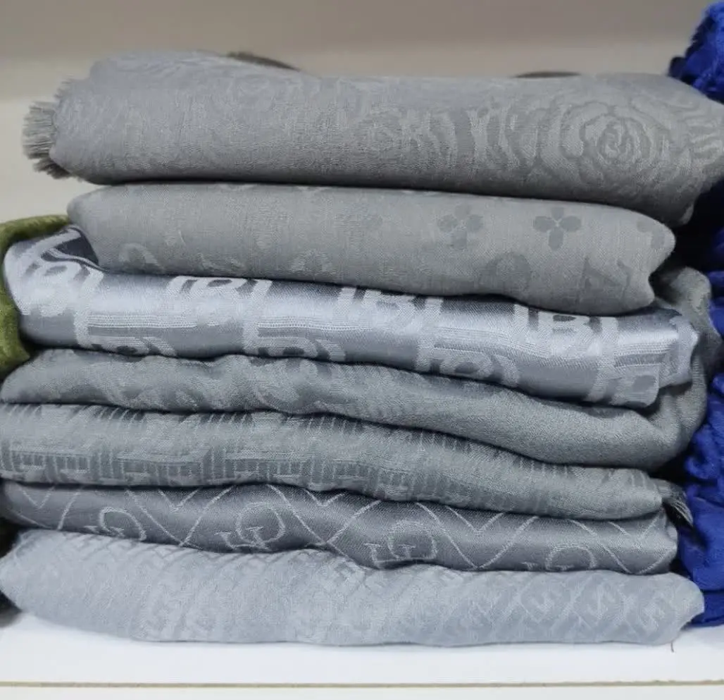 🌹روسری ابریشم ژاکارد دو رو🌹
