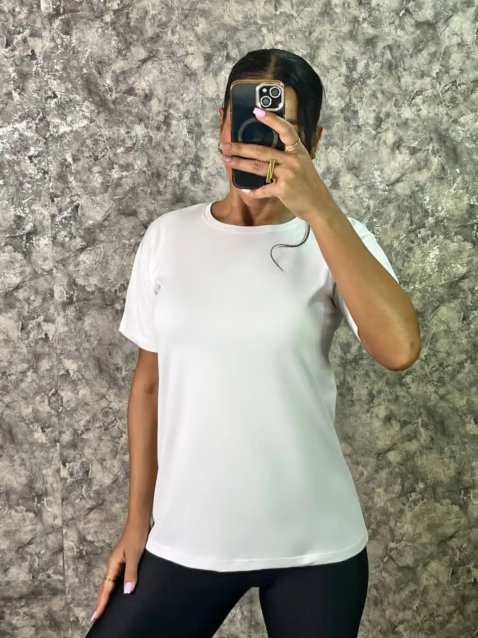 تیشرت بلک اند وایت