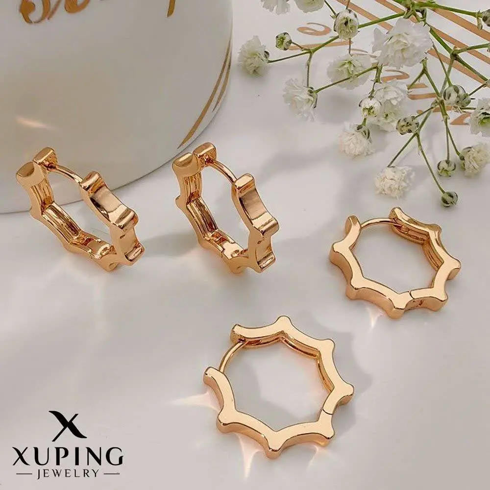 ⚜ گوشواره هندسی از برند ژوپ...