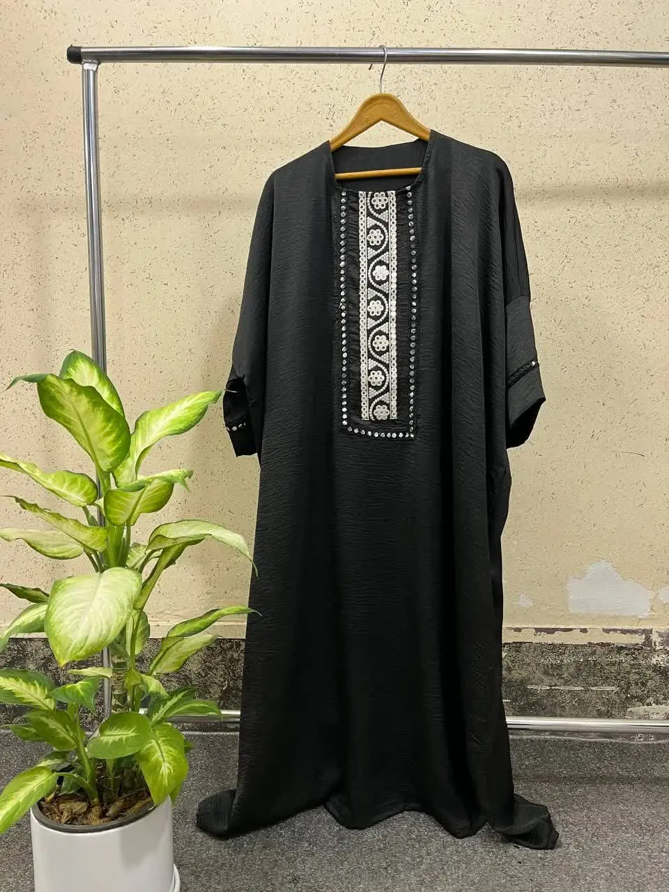 🖋نام: مانتو عبایی حمیرا
