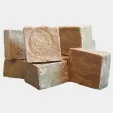 صابون شامی خیلی‌ها سفارش داشتن من الان موجودی فقط دوتا دارم
