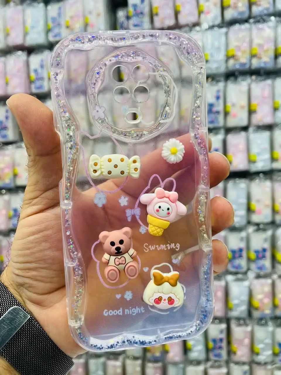📱مدل قاب: قاب موجی شفاف عروسکی برجسته دور کار رزین کاری مخصوص انواع #سامسونگ #شیائومی
