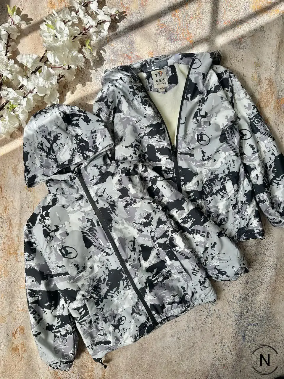 سوشرت بارونی داخل خزبره