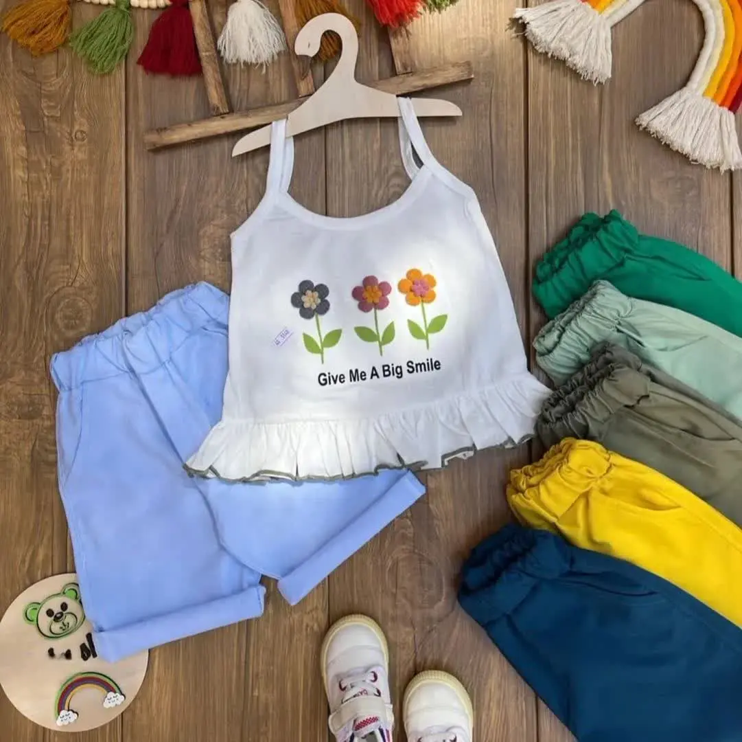 تاپ و شلوارک دخترانه سه گل...