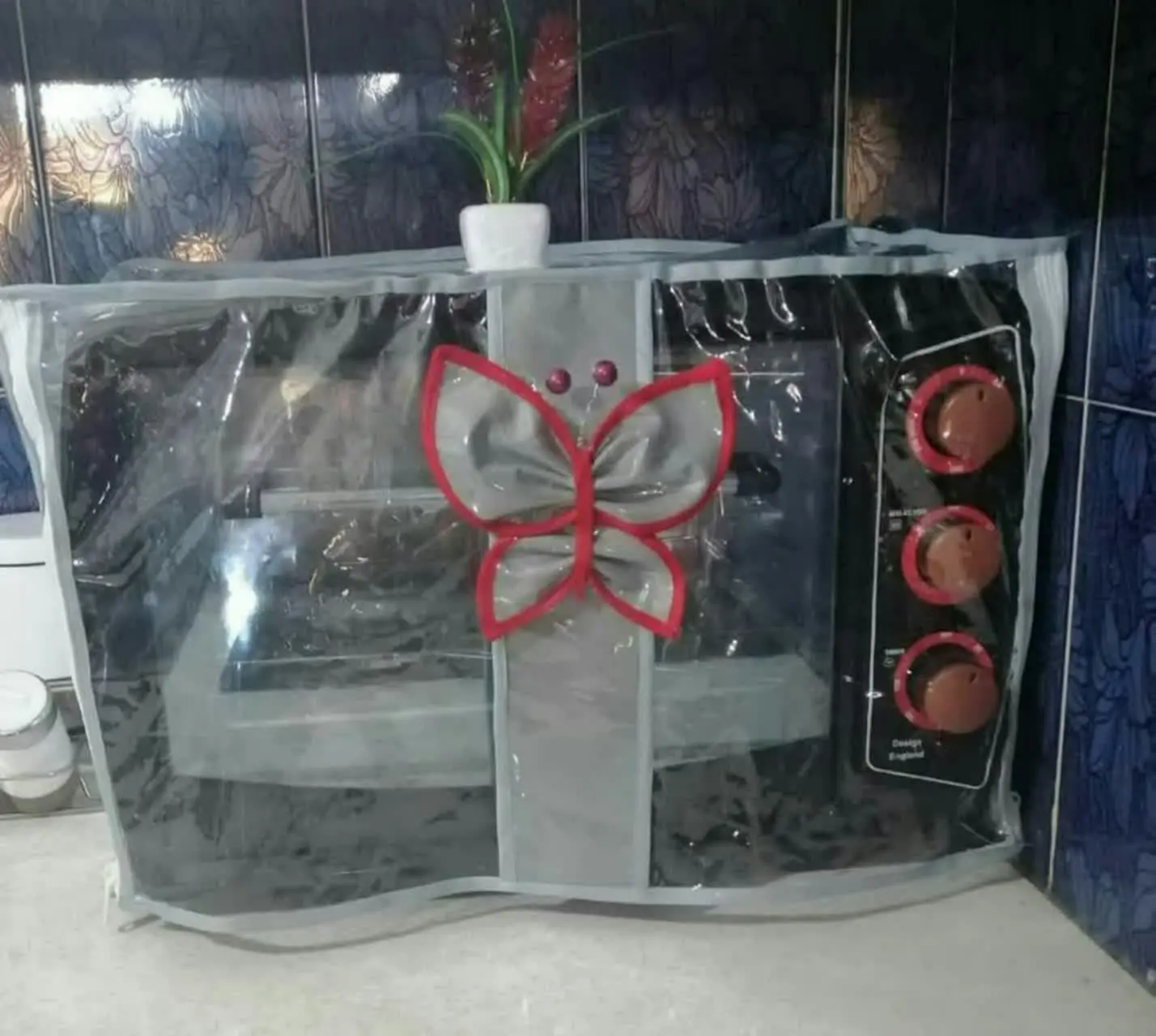 بسم الله الرحمن الرحیم 
