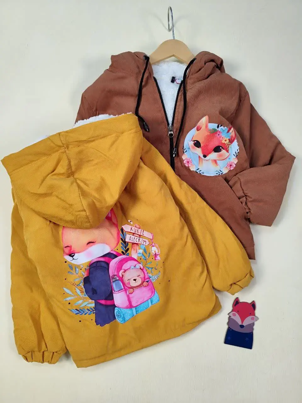 کاپشن روباه 
