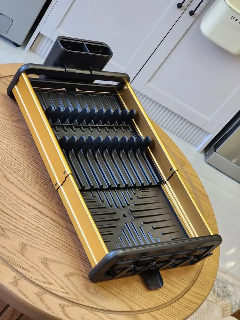 طول حالت بسته ۳۴ سانت