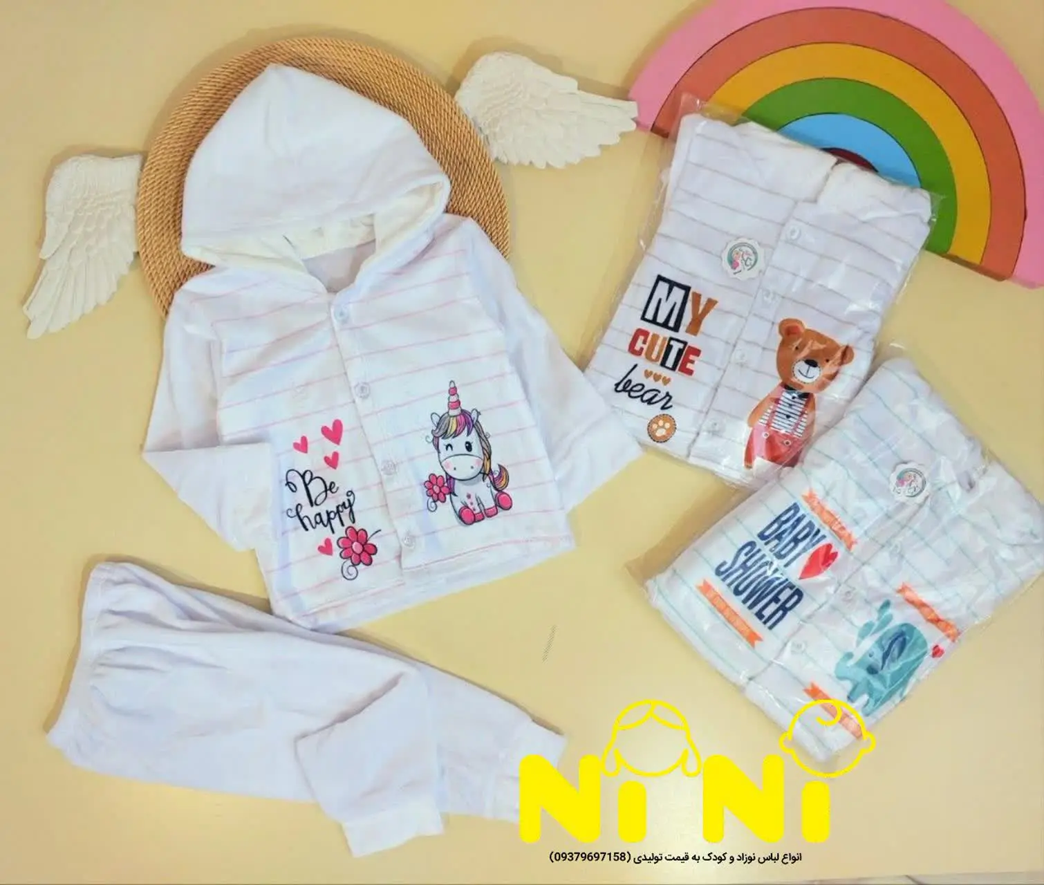 👫بلوز شلوار نوزادی کلاه دار مخمل درجه یک چاپی ✅
