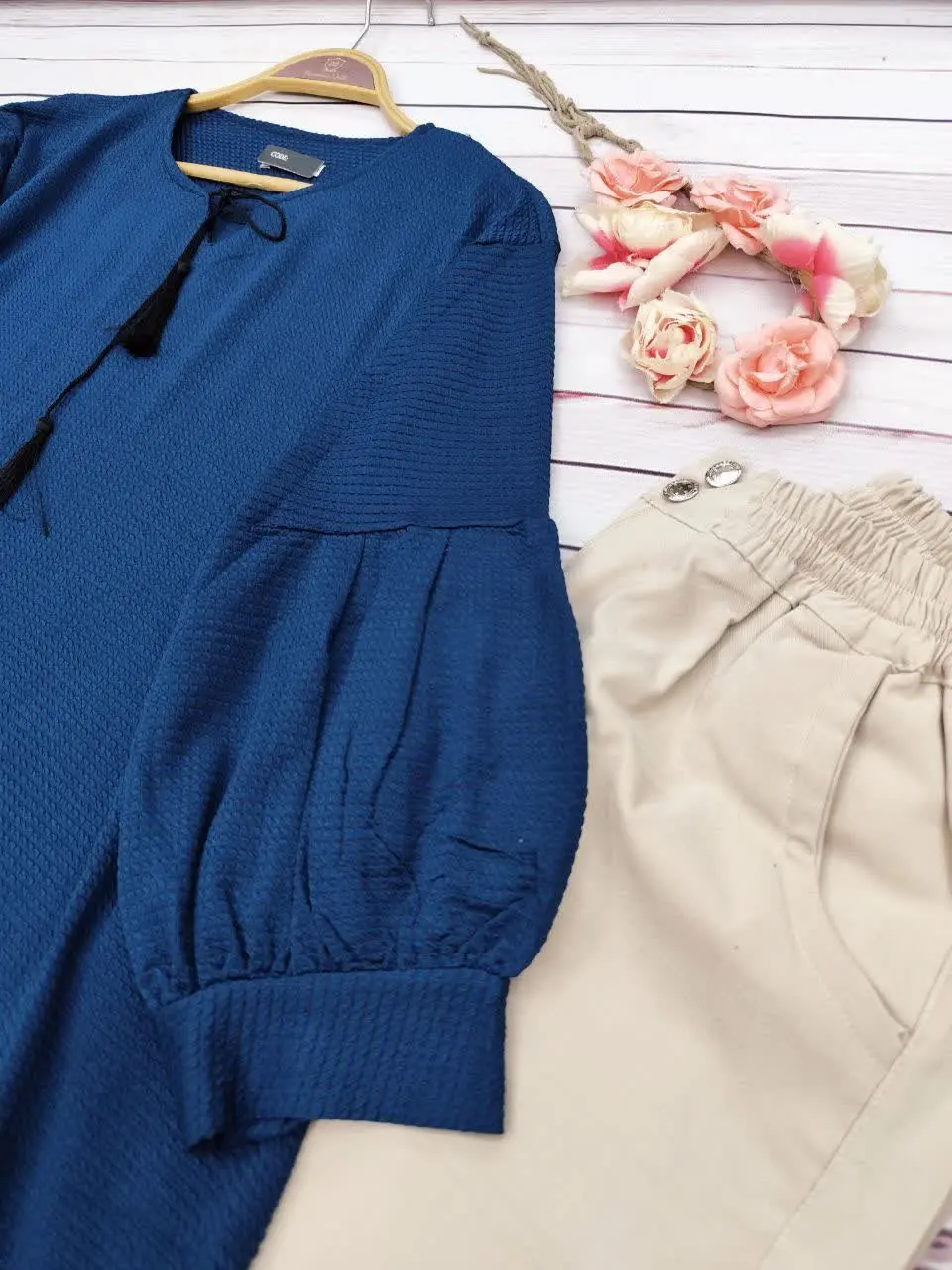 🖋نام: تونیک سایزبزرگ یارا 😍
