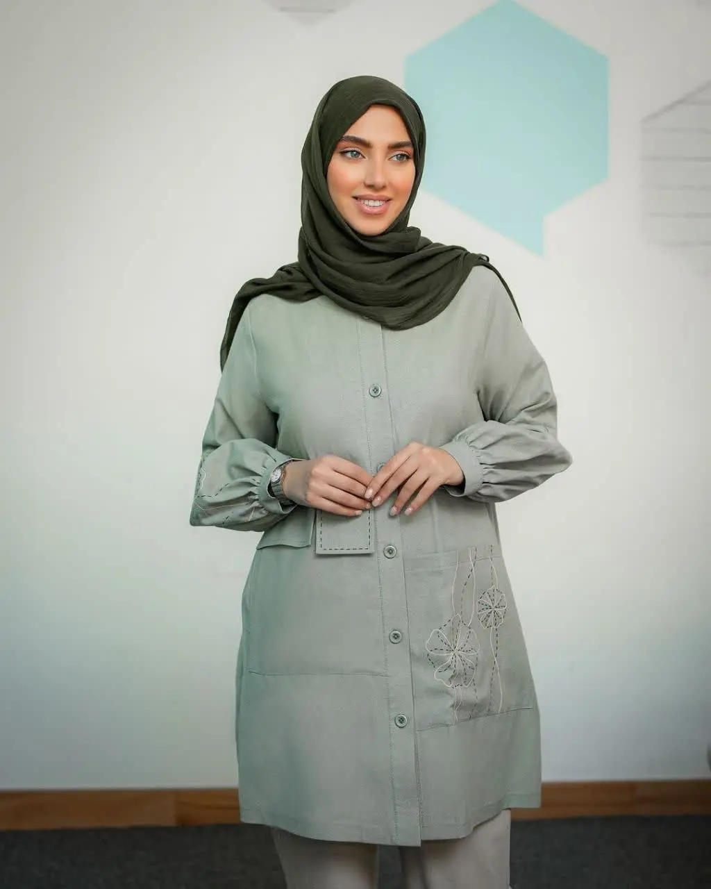 مدل: مانتو #گلپر 
