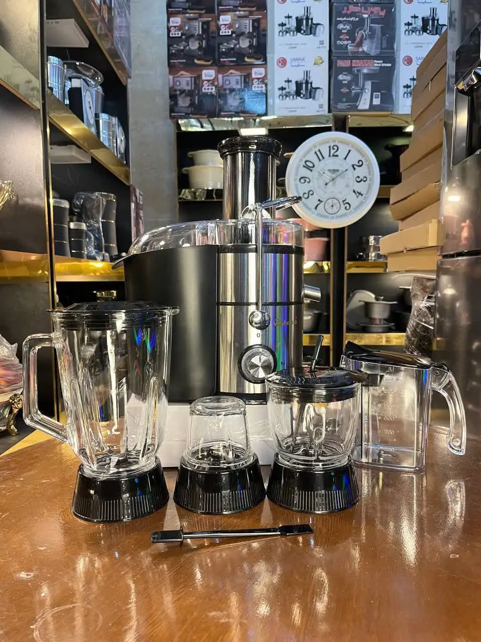 💓💓توضیحات 💓 #ابمیوه گیری ۴ کاره گابریلا با ضمانت 
