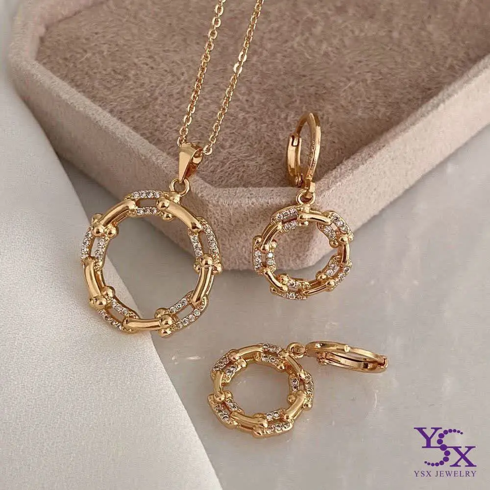 🥰 * درخشش جواهر…* 🤩