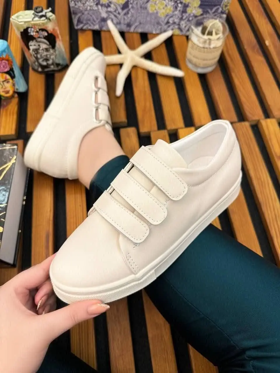 ونس زیبای سه چسب