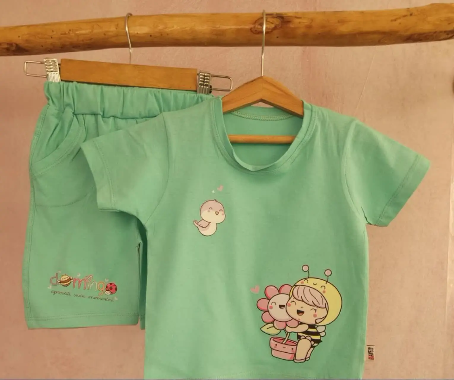 👧 تیشرت شلوارک زنبور کوچواو☺️
