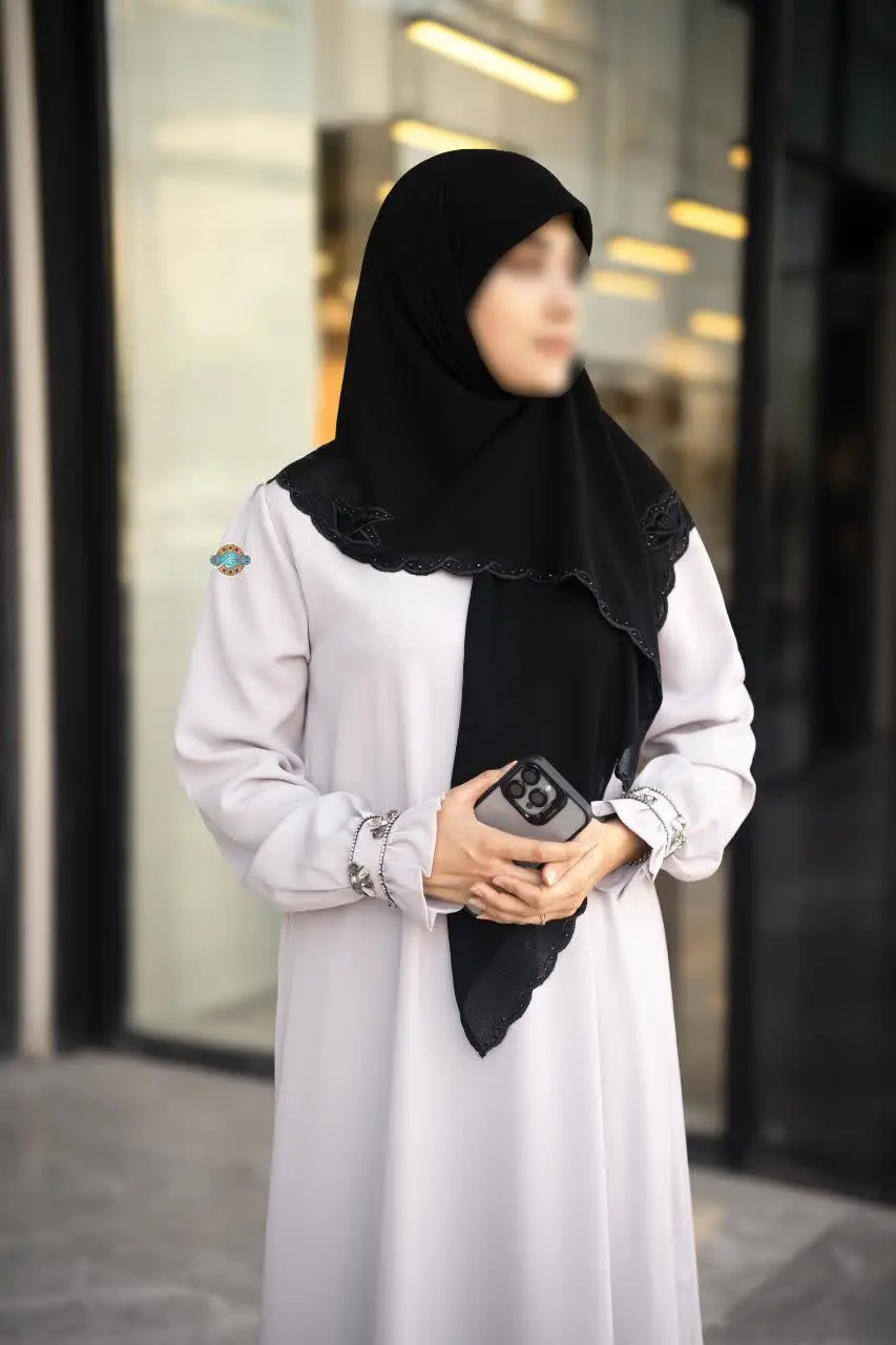 روسری گلدوزی کد ۲۰۱