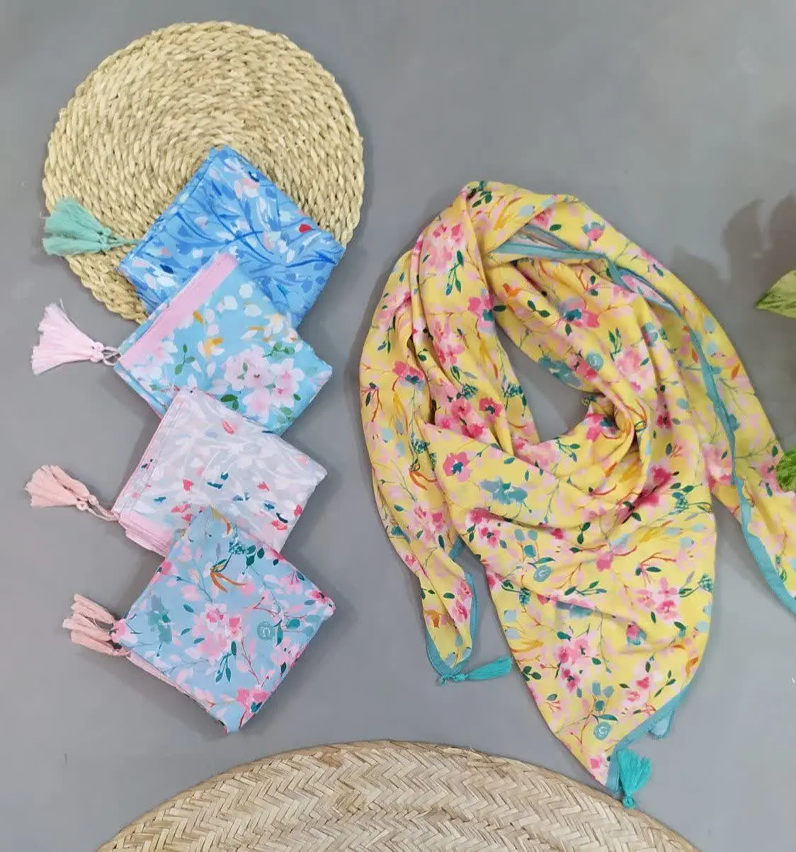 🌼روسری گل گلی 
