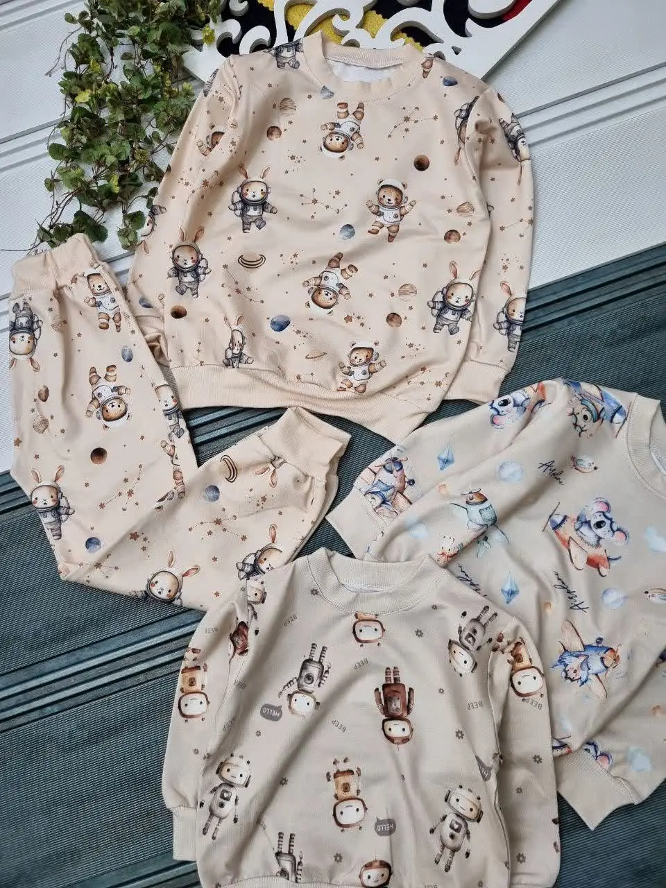 🇮🇷🧥🧶👗👚👔🎽👕👖💎
