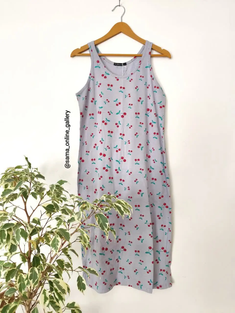 🍒یک تاپ پیراهنی با طعم و طرح آلبالو
