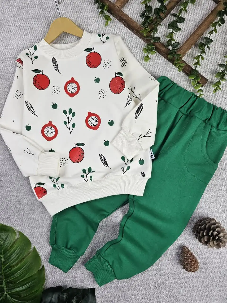 بلوز شلوار اسپرت اناری
