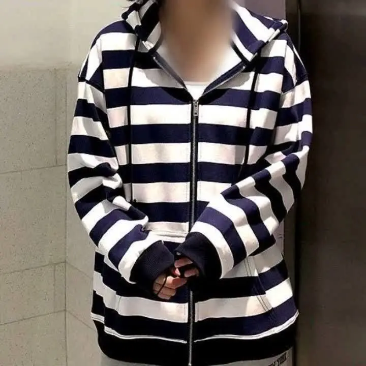 هودی جلو زیپ
