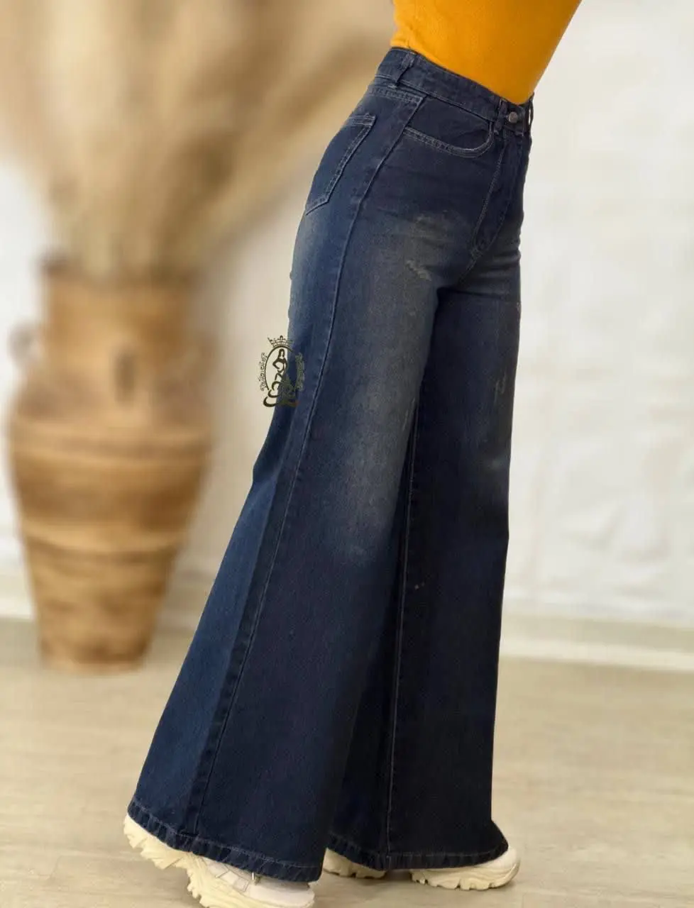 آخه چرا یه شلوار باید اینقد...