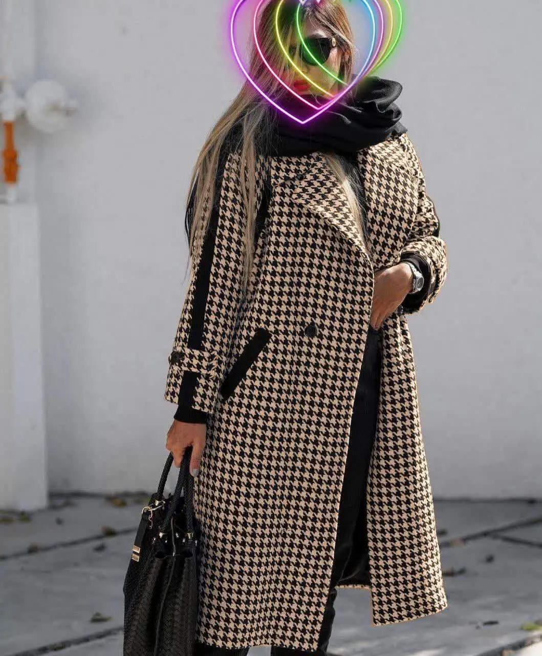 نام: مانتو اونتوس
