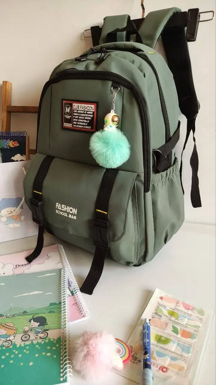 عاقااا یکی دیگه از سبکترین در عین حال جادارترین کوله‌ها رو براتون آوردیم😍😍
