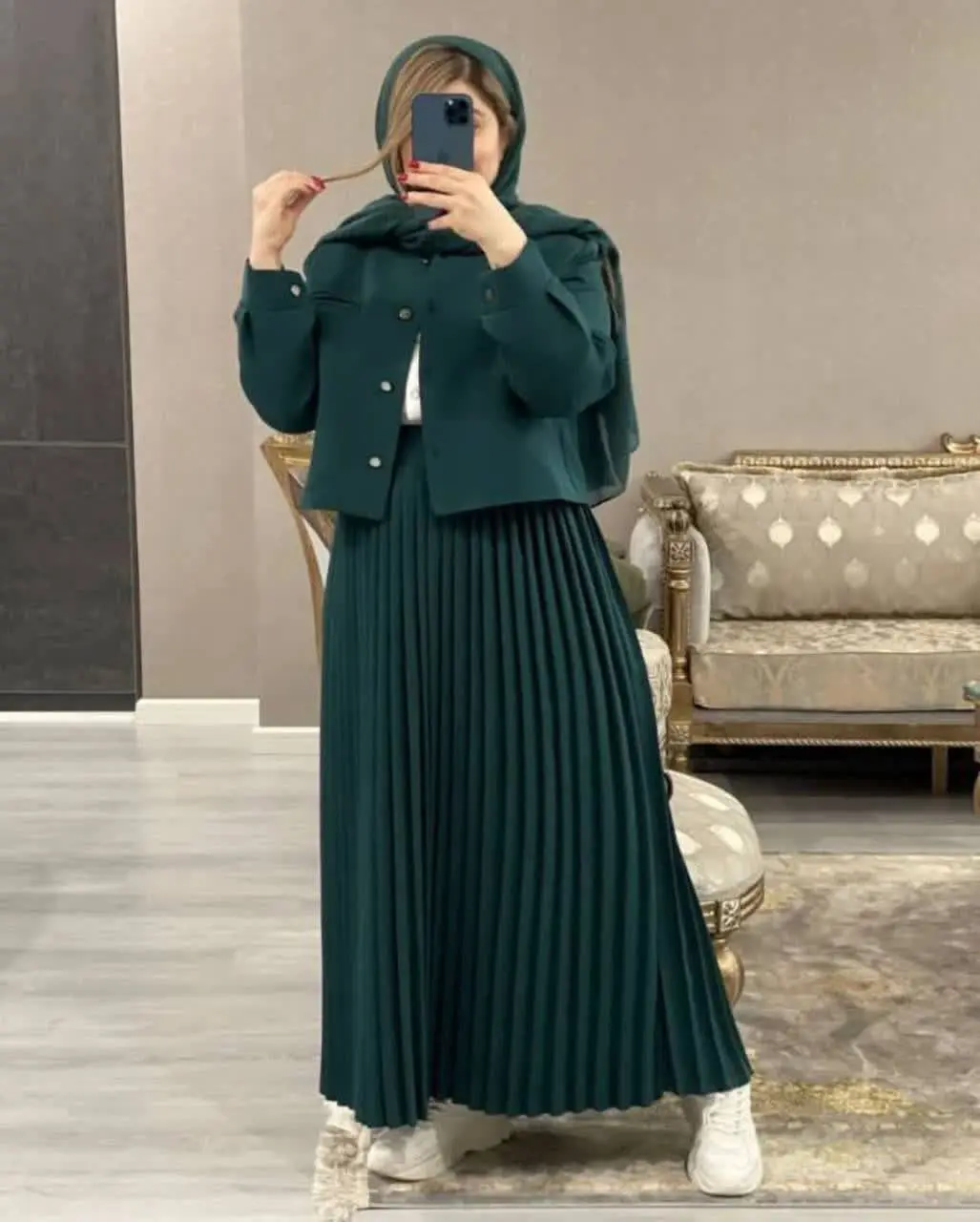 👚 نام: کت دامن پلیسه
