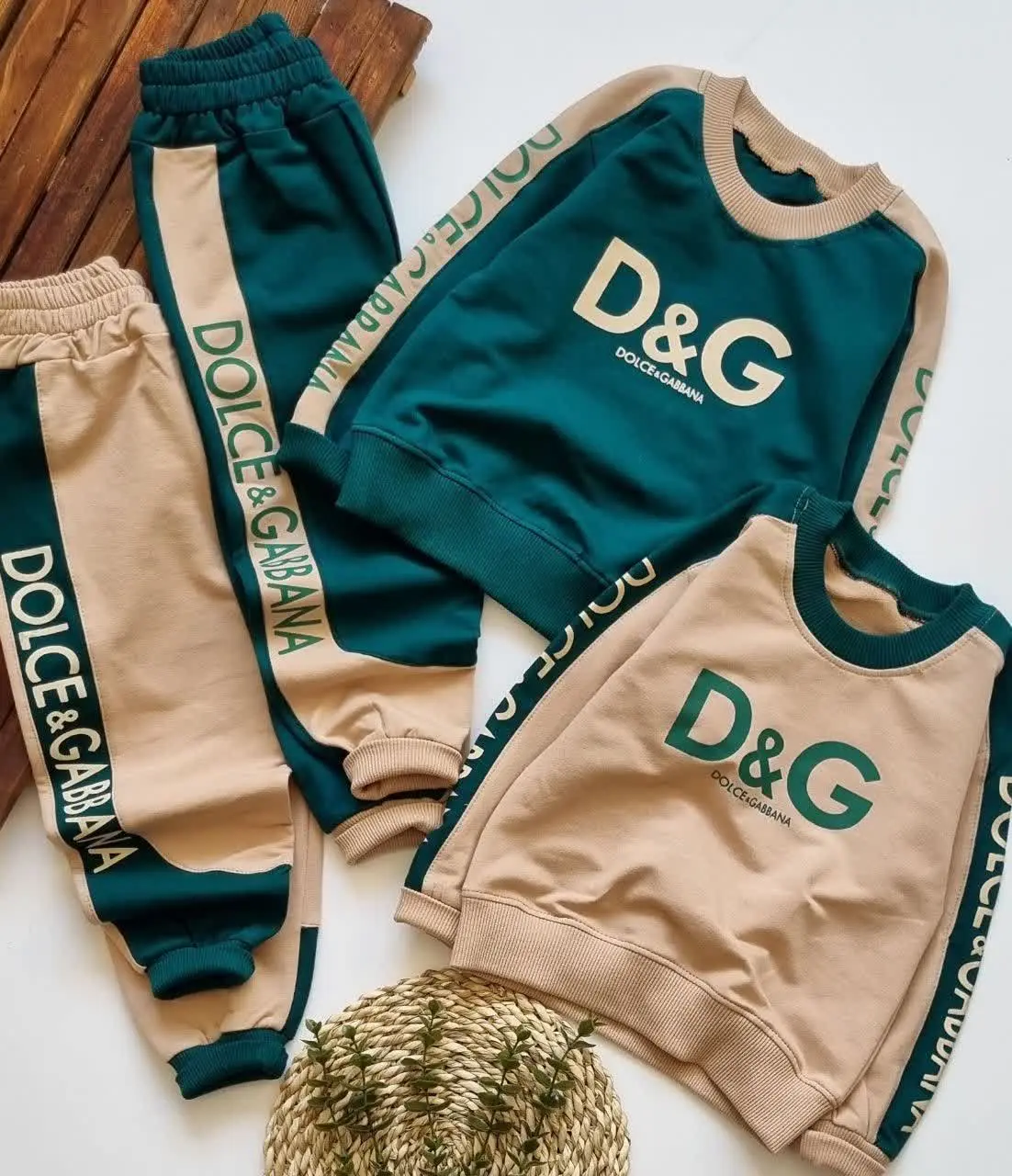 نام: ست D. &. G
