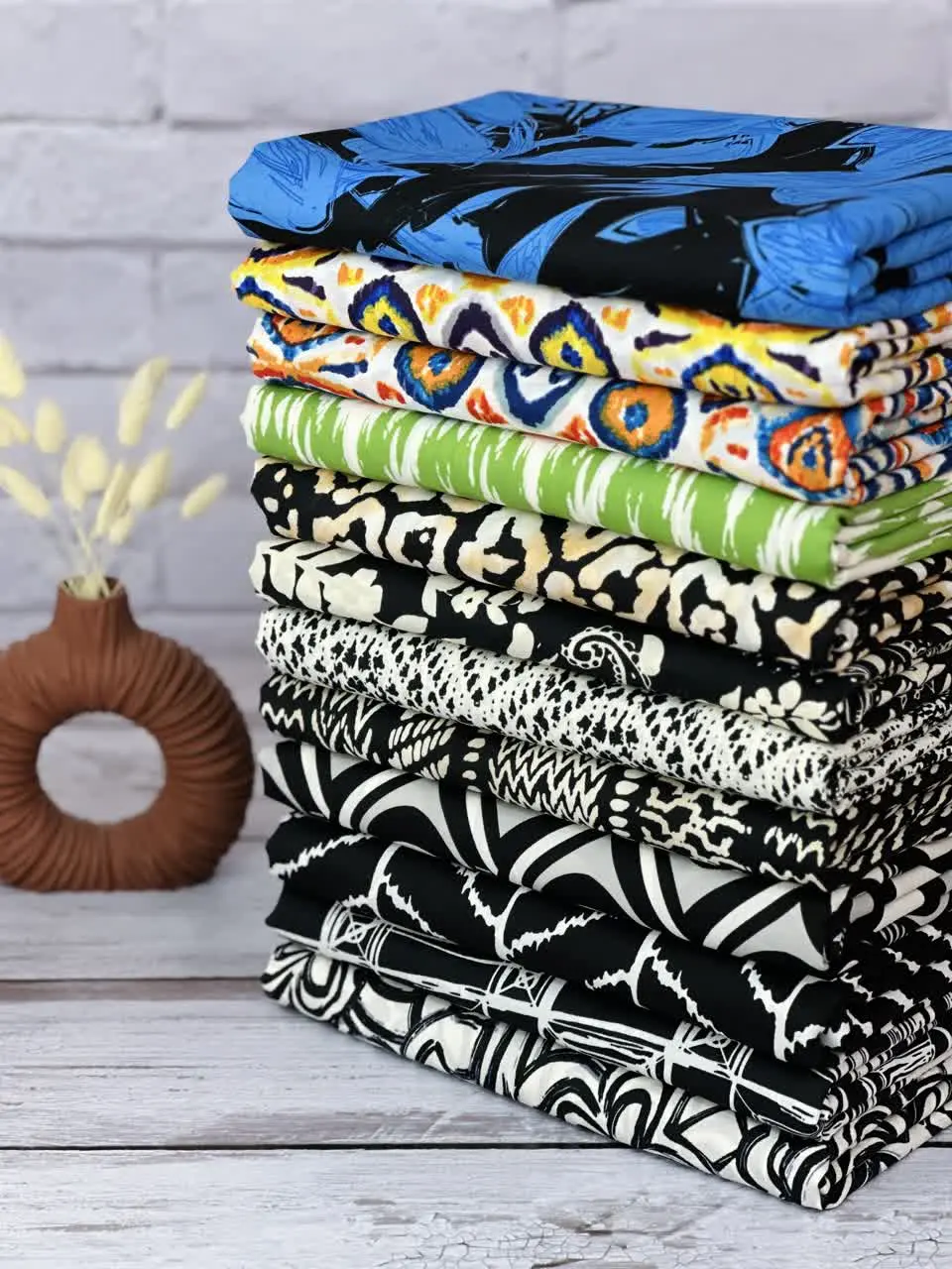 جنس: الیزه طرحدار 
