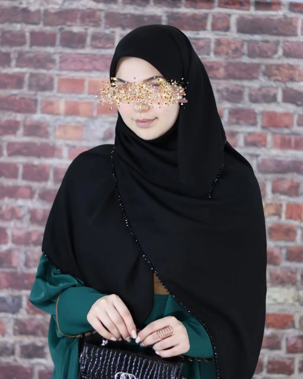 شال روسری مشکی کریستالدوزی شده👌
