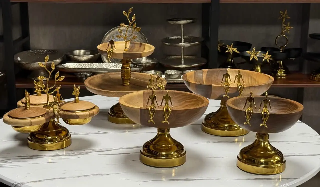 ‍‍سرویس ۵ تکه آدمک چوبی نشت...