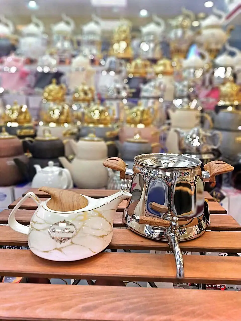 📌 کتری و قوری شیردار کروپ ست 😍👆
