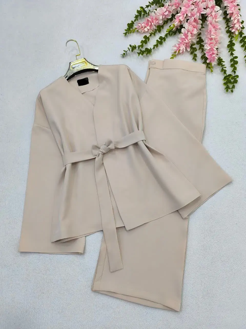 🌷نام: مانتو شلوار السانا